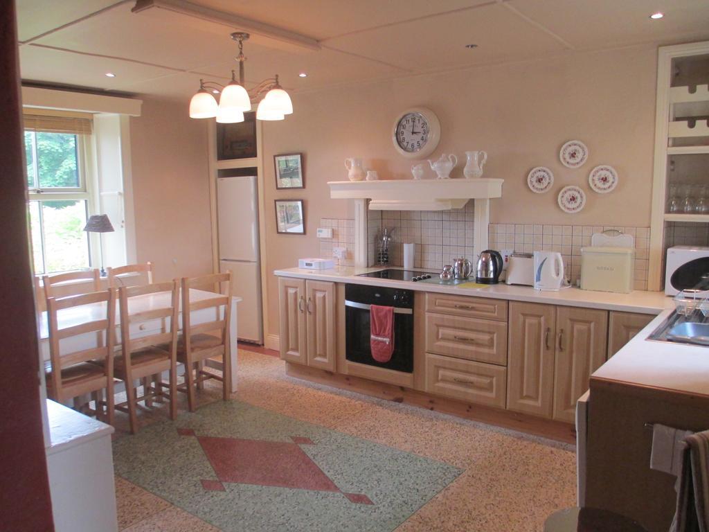 Tralia Farmhouse Self Catering Фаранфор Стая снимка